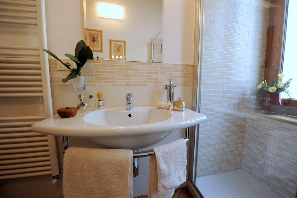Acacia Apartments Salvia-Rosmarino Firenze Esterno foto